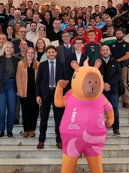 El gobierno santafesino entregó aportes a clubes de la provincia con roce&nbsp;nacional