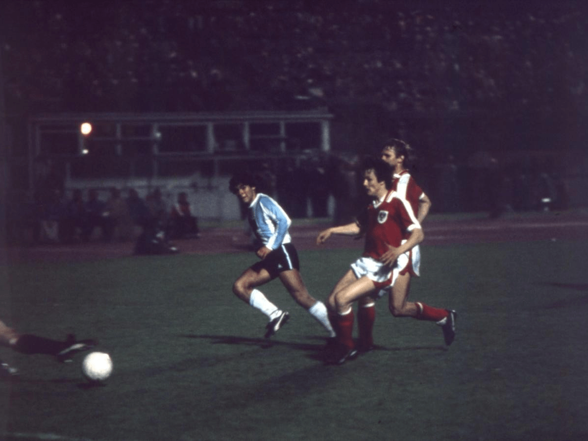 El único Hat-Trick de Diego con la Selección: La noche que Maradona brilló en&nbsp;Viena