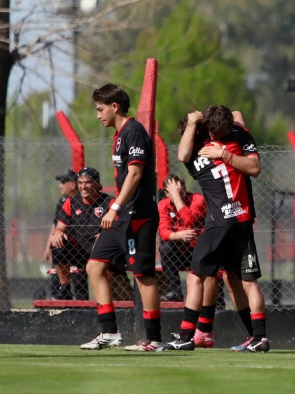 Reserva: Newell’s ganó, gustó y goleó en su&nbsp;casa
