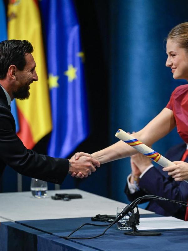 Messi recibió el Premio Princesa de Asturias, un nuevo galardón para una vitrina&nbsp;repleta